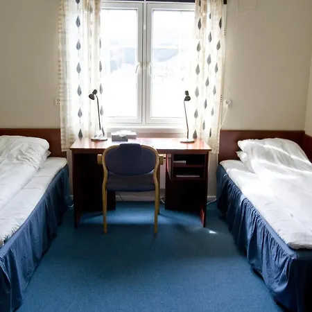 Moi Hotel 3*